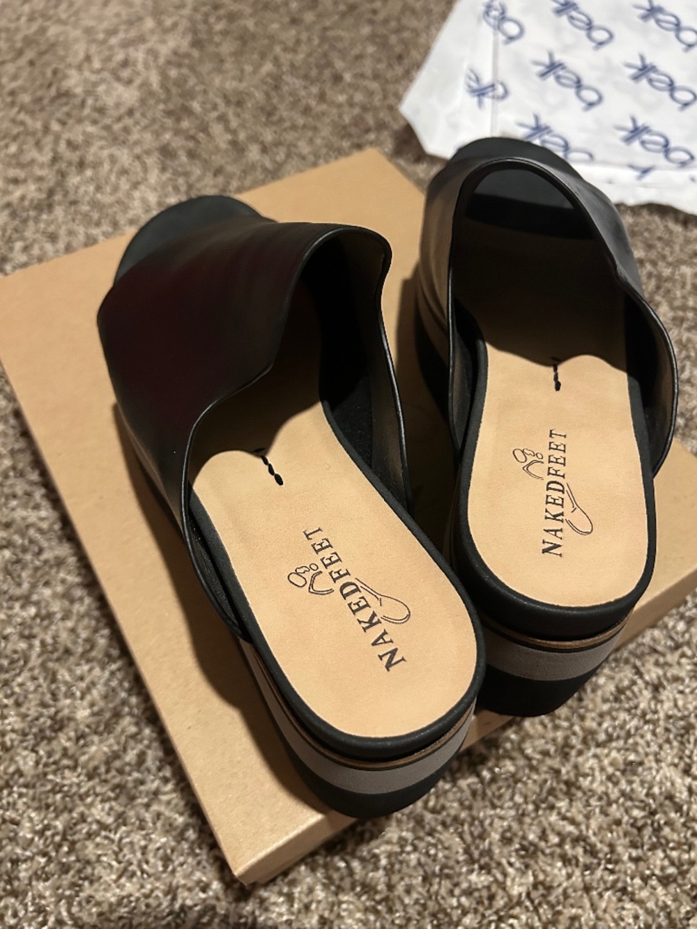 Naked feet women’s wedges